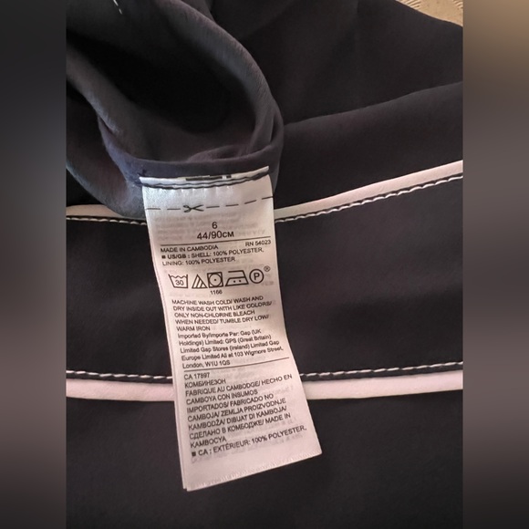 Banana Republic Navy Jumpsuit with White Accents - Picture 6 of 7